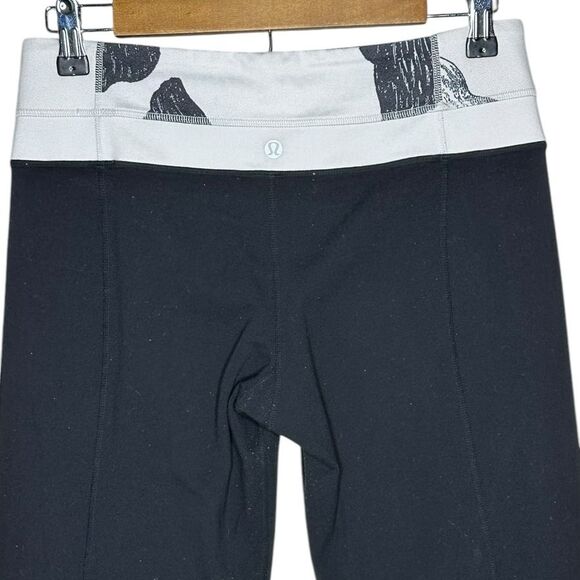 Lululemon Groove Pant Flare White/Black Band Size 8 - Picture 4 of 5